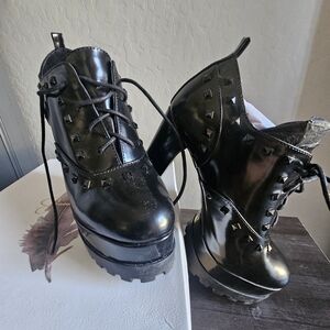 Jessica Simpson Black Studded Platform Boots